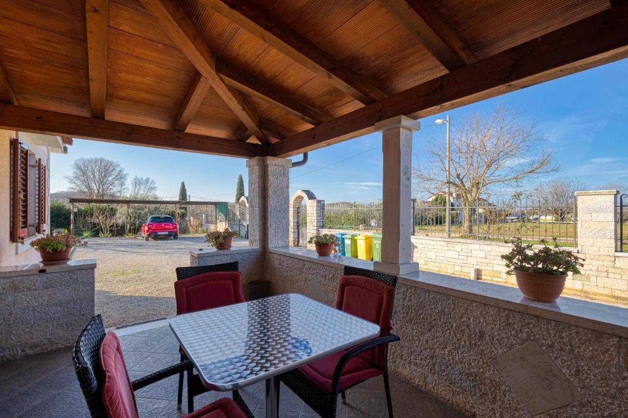 Palmira Apartment Porec Exterior photo