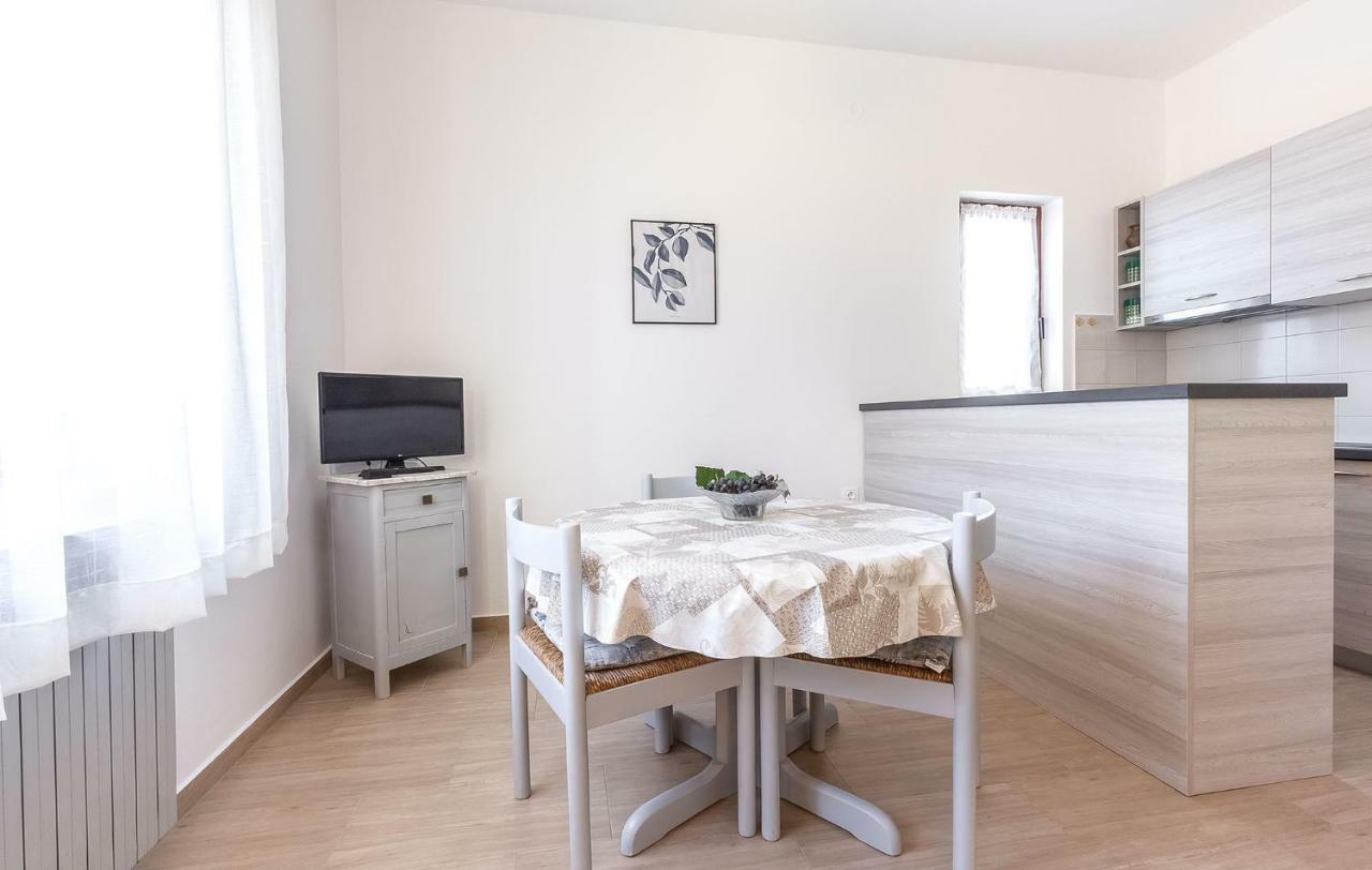 Palmira Apartment Porec Room photo